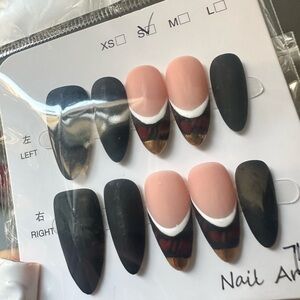 Black and Nude Press-On Nails